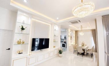 Villa en venta de 3 habitaciones en East Pattaya, Pattaya