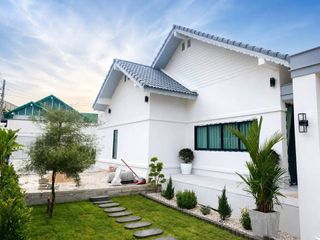 For sale 3 bedrooms villa in Bang Lamung, Chonburi