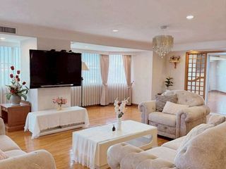For rent 4 bedrooms condo in Mueang Chiang Mai, Chiang Mai