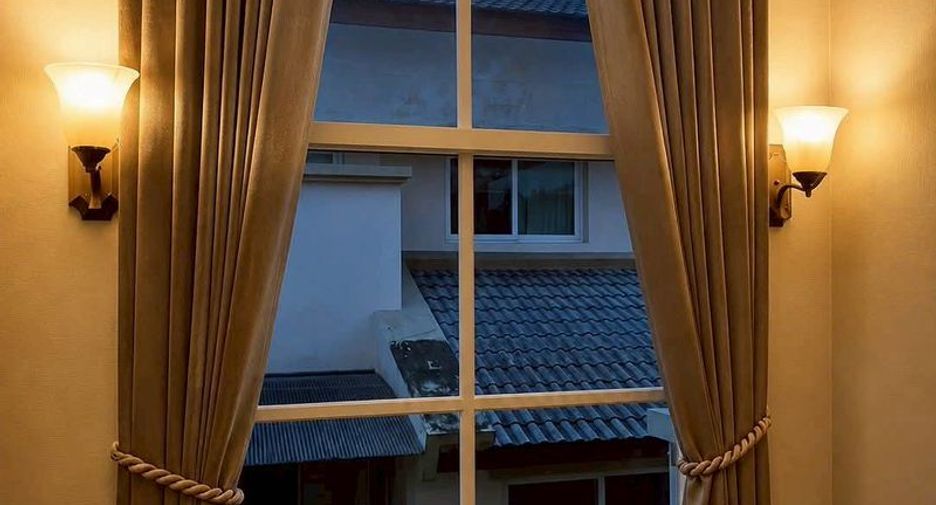 À louer 4 chambres maison à Mueang Chiang Mai, Chiang Mai