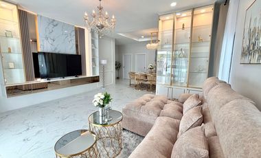 Villa en venta de 4 habitaciones en East Pattaya, Pattaya