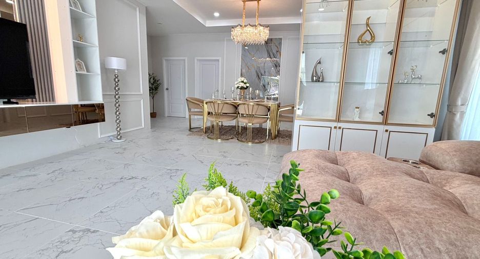 Villa en venta de 4 habitaciones en East Pattaya, Pattaya