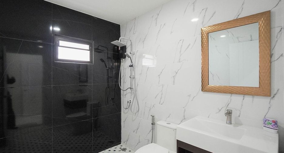 Villa en venta de 4 habitaciones en East Pattaya, Pattaya