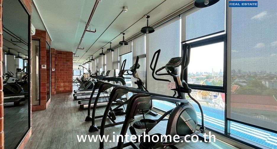 For sale 2 bedrooms condo in Bang Phlat, Bangkok