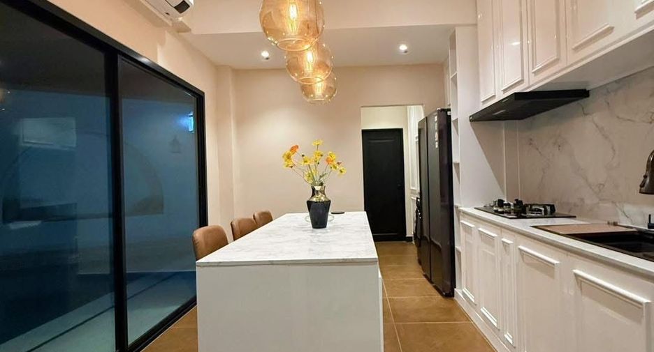 Villa en venta de 3 habitaciones en East Pattaya, Pattaya