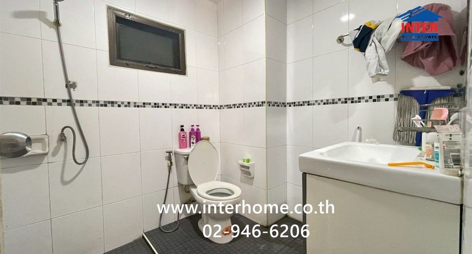 For sale 4 bedrooms house in Nong Chok, Bangkok