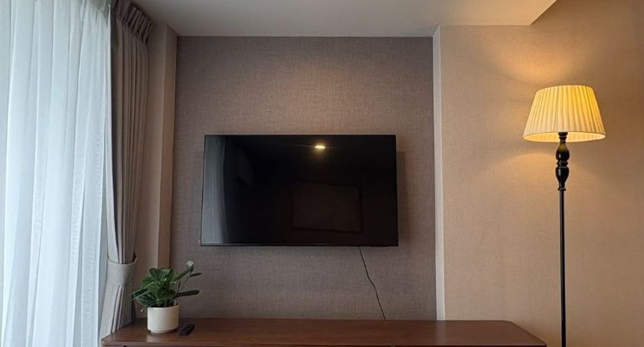 For rent 1 bed condo in Bang Rak, Bangkok