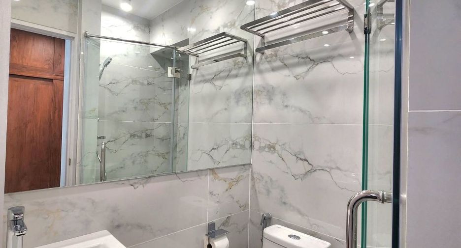 For rent 1 bed condo in Huai Khwang, Bangkok