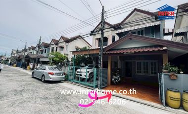 For sale 2 bedrooms townhouse in Bang Phli, Samut Prakan