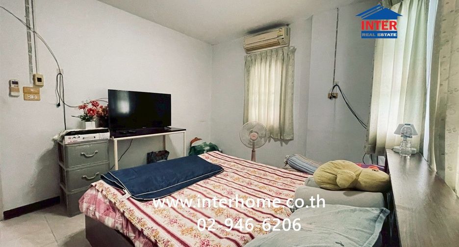 For sale 2 bedrooms townhouse in Bang Phli, Samut Prakan