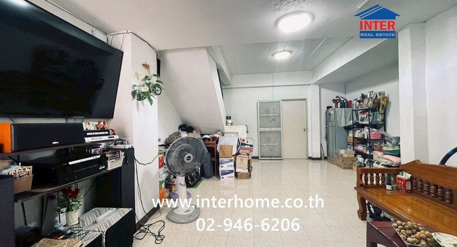 For sale 2 bedrooms townhouse in Bang Phli, Samut Prakan