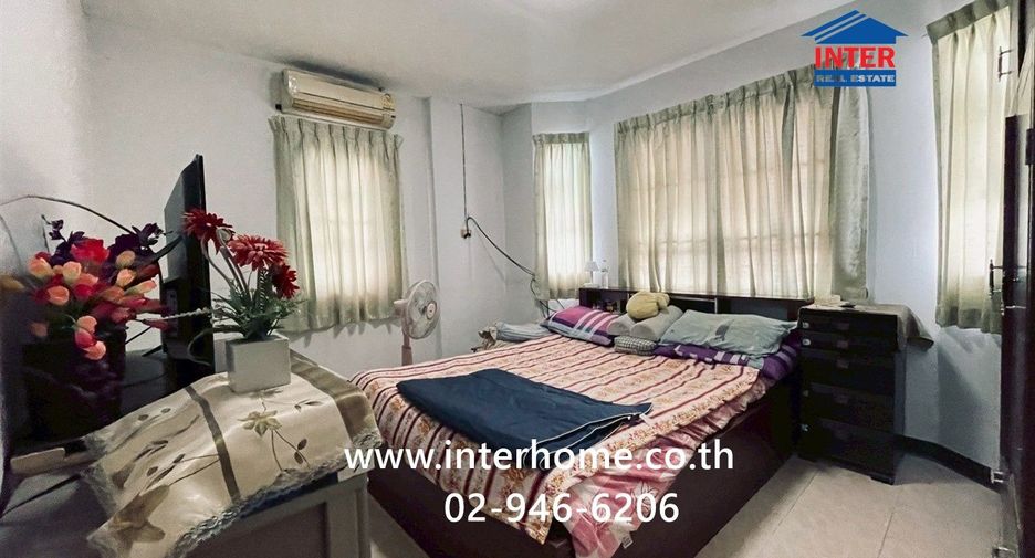 For sale 2 bedrooms townhouse in Bang Phli, Samut Prakan