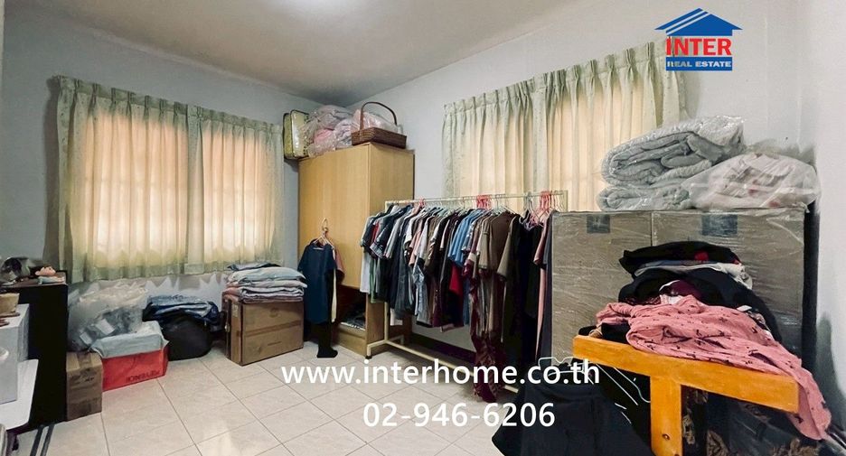 For sale 2 bedrooms townhouse in Bang Phli, Samut Prakan