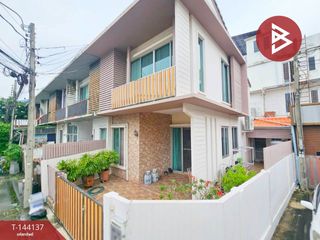 For sale 2 bedrooms townhouse in Bueng Kum, Bangkok