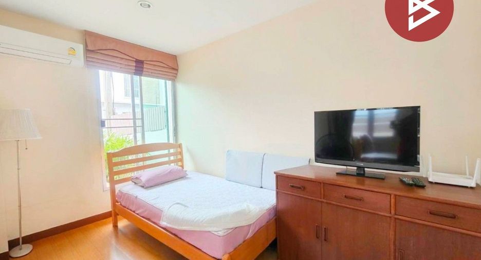 For sale 2 bedrooms townhouse in Bueng Kum, Bangkok