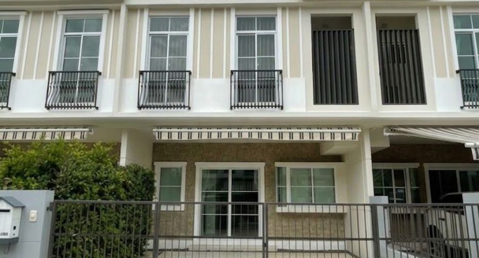 For sale 3 bedrooms townhouse in Bang Phli, Samut Prakan