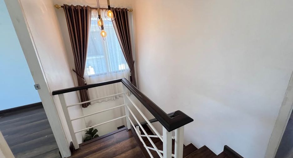 Haus zur Miete und zum Kauf mit 3 Zimmer in East Pattaya, Pattaya
