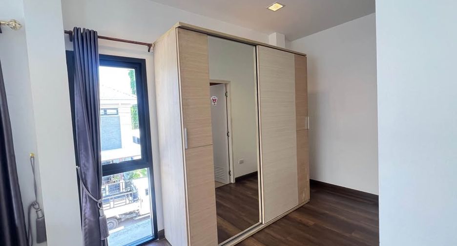 Haus zur Miete und zum Kauf mit 3 Zimmer in East Pattaya, Pattaya