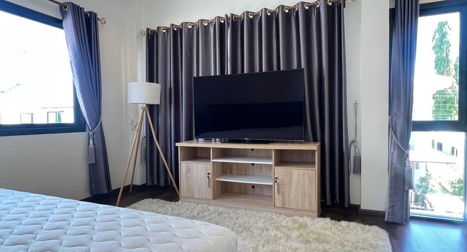 Haus zur Miete und zum Kauf mit 3 Zimmer in East Pattaya, Pattaya