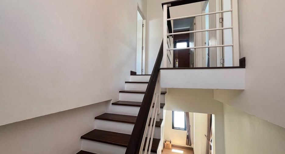 Haus zur Miete und zum Kauf mit 3 Zimmer in East Pattaya, Pattaya