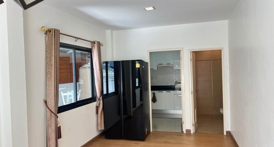 Haus zur Miete und zum Kauf mit 3 Zimmer in East Pattaya, Pattaya