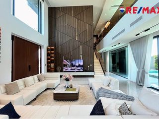 Casa en venta de 5 habitaciones en Bang Lamung, Chonburi