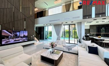 À vendre 5 chambres maison à Pratumnak, Pattaya