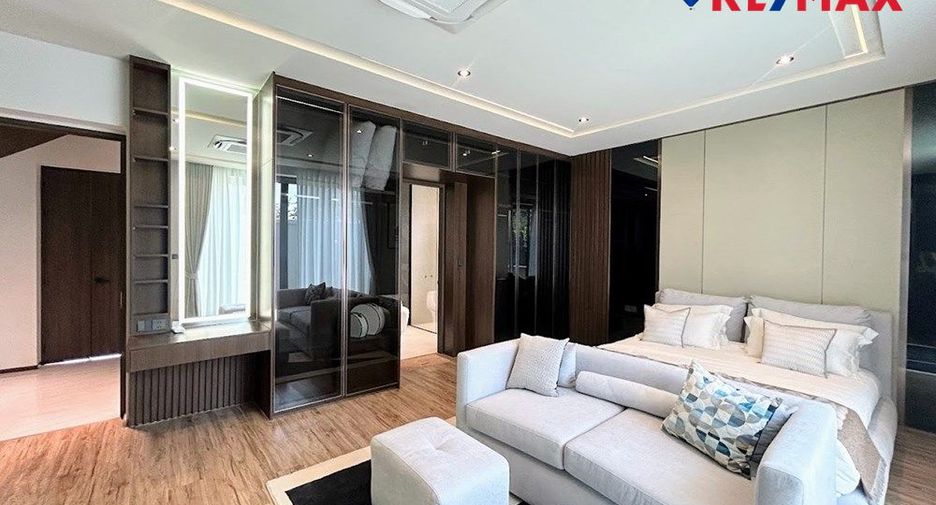 À vendre 5 chambres maison à Pratumnak, Pattaya