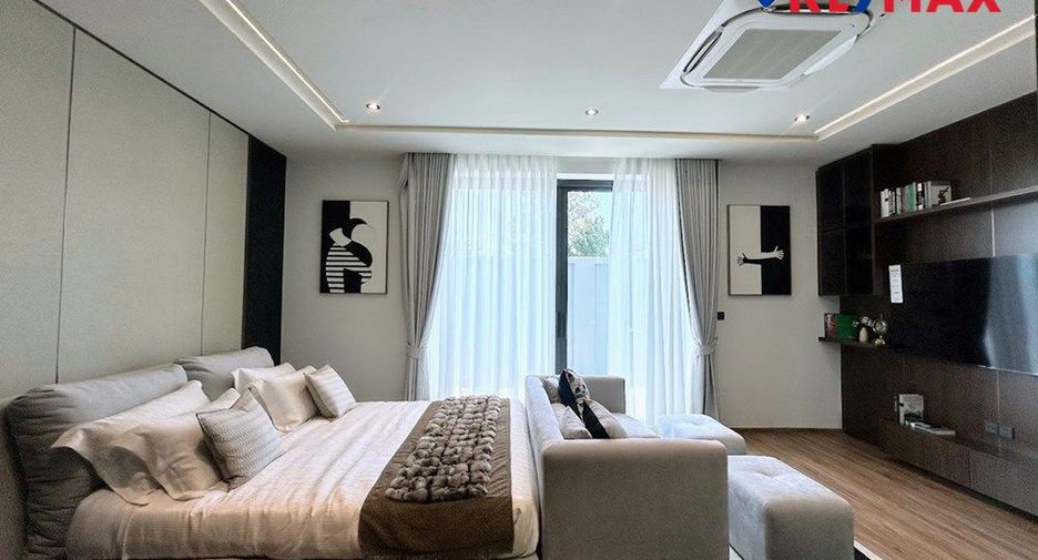 À vendre 5 chambres maison à Pratumnak, Pattaya