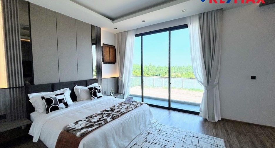 À vendre 5 chambres maison à Pratumnak, Pattaya