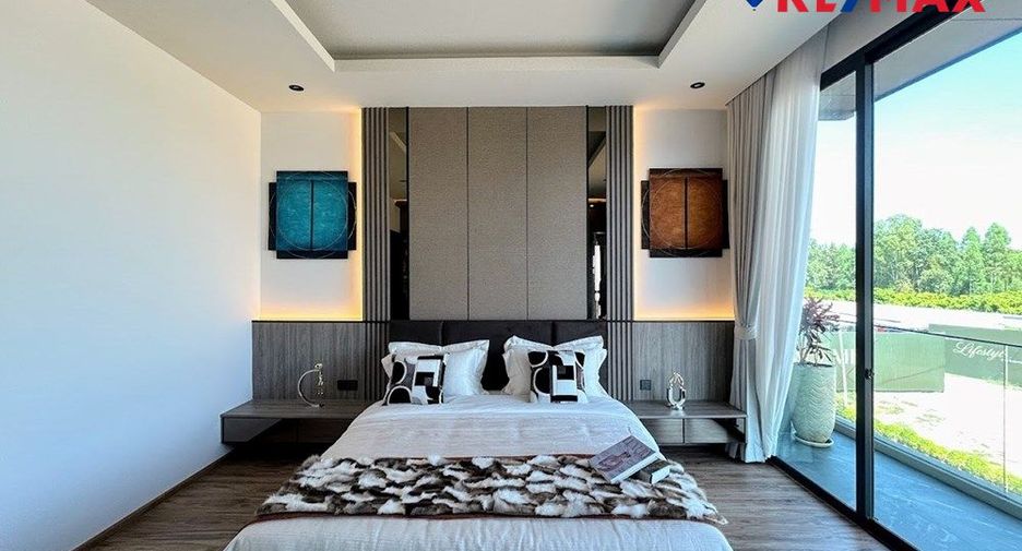 À vendre 5 chambres maison à Pratumnak, Pattaya
