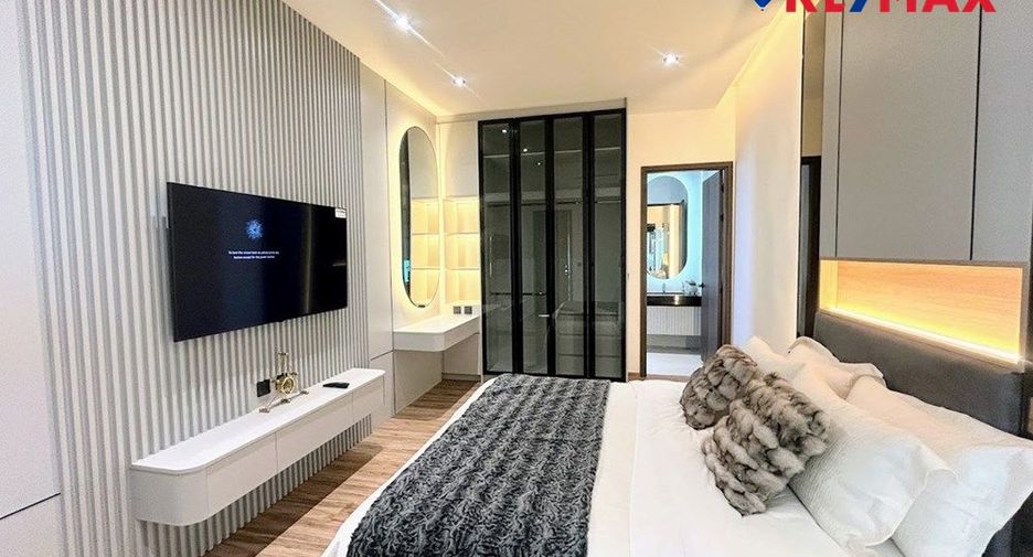 À vendre 5 chambres maison à Pratumnak, Pattaya