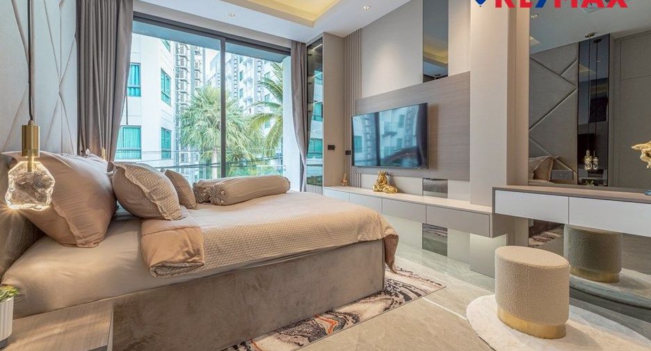 À vendre 5 chambres maison à Pratumnak, Pattaya
