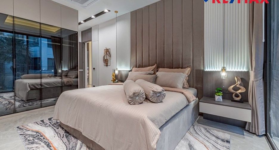 À vendre 5 chambres maison à Pratumnak, Pattaya