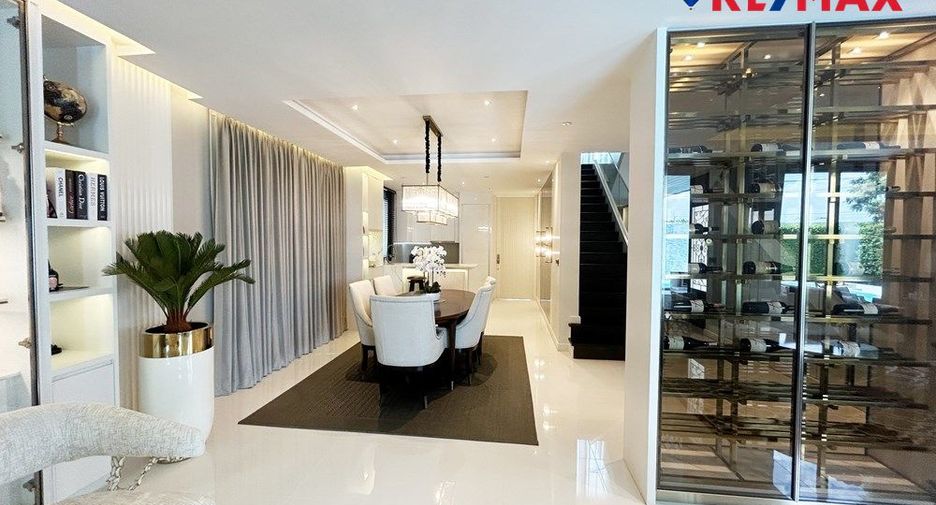 À vendre 4 chambres maison à East Pattaya, Pattaya