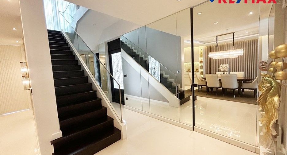 À vendre 4 chambres maison à East Pattaya, Pattaya
