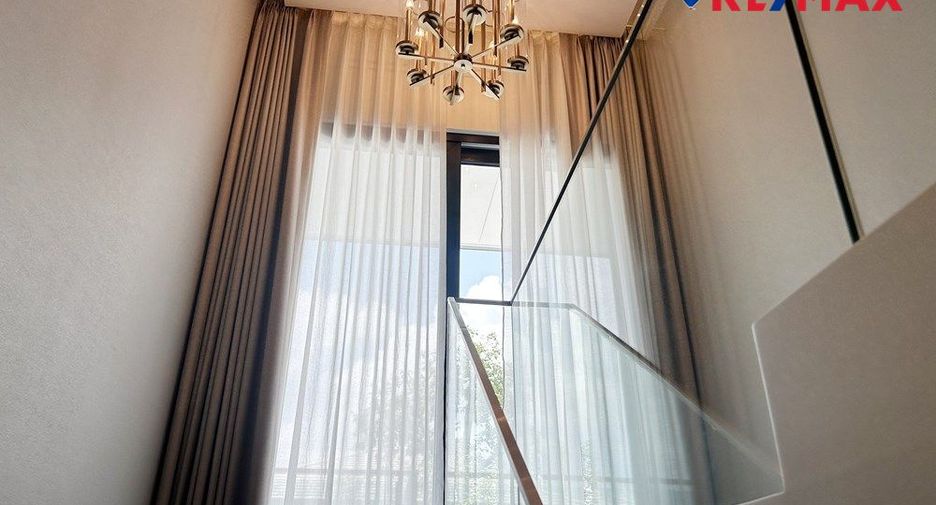 À vendre 4 chambres maison à East Pattaya, Pattaya