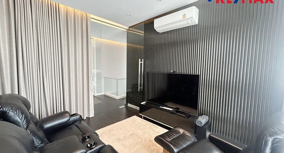 À vendre 4 chambres maison à East Pattaya, Pattaya