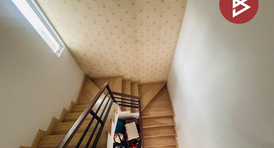 Haus zum Kauf mit 3 Zimmer in Si Racha, Chonburi