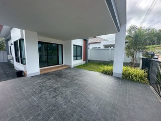 For rent 2 bedrooms house in Mueang Krabi, Krabi