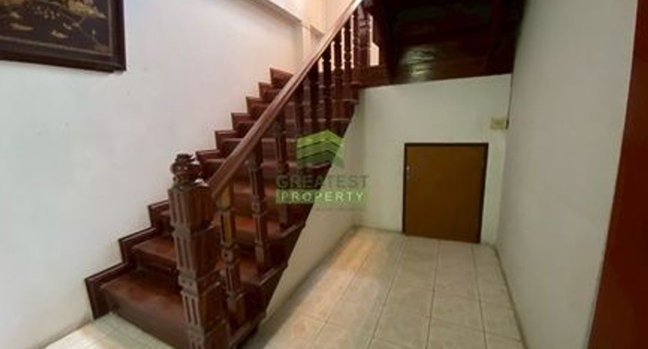 Haus zum Kauf mit 3 Zimmer in Mueang Chon Buri, Chonburi