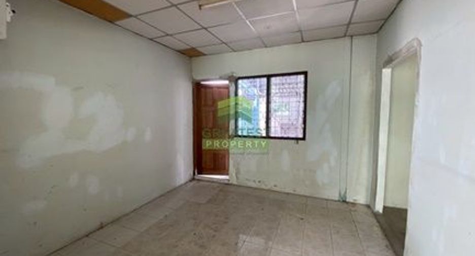 Haus zum Kauf mit 3 Zimmer in Mueang Chon Buri, Chonburi