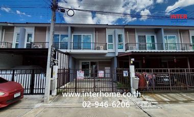 For sale 3 bedrooms townhouse in Krathum Baen, Samut Sakhon