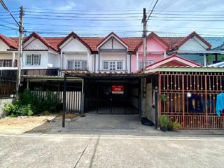 Casa adosada en venta de 2 habitaciones en Cha Am, Phetchaburi