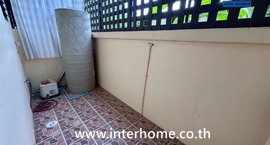 Reihenhaus zum Kauf mit 2 Zimmer in Mueang Rayong, Rayong