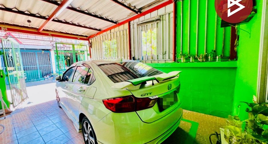 Продажа 1 кровать таунхаус в Mueang Samut Prakan, Самутпракан
