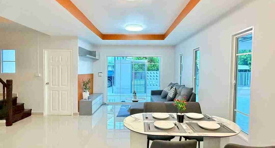 À vendre studio maison à Bang Bua Thong, Nonthaburi