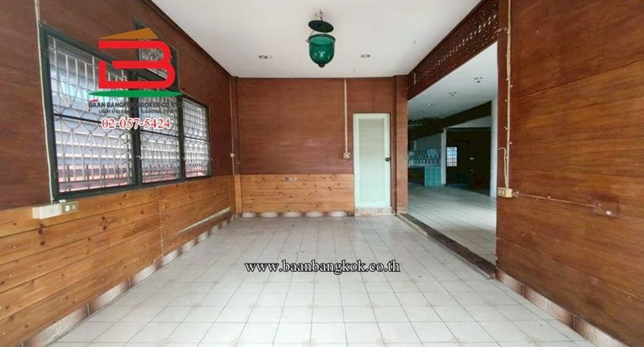 For sale 4 bedrooms house in Bang Sue, Bangkok