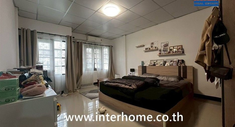 For sale 2 bedrooms townhouse in Bueng Kum, Bangkok