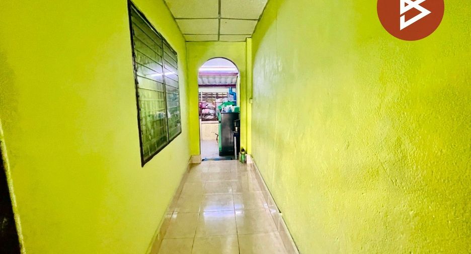 Продажа 1 кровать таунхаус в Mueang Samut Prakan, Самутпракан